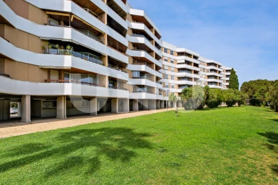 Apartamento T3 para Arrendamento em Oeiras e São Julião da Barra, Paço de Arcos e Caxias