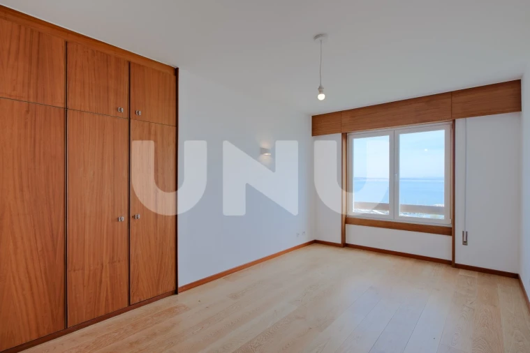 Apartamento T3 para Arrendamento em Oeiras e São Julião da Barra, Paço de Arcos e Caxias Foto 32