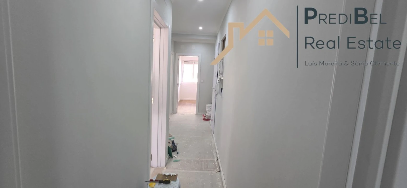 Apartamento T3 para Venda em Águas Livres Foto 21