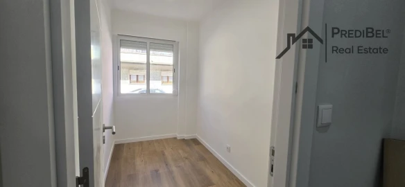 Apartamento T3 para Venda em Águas Livres