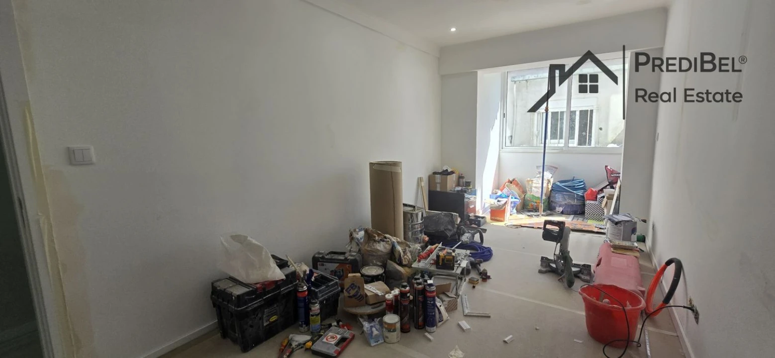 Apartamento T3 para Venda em Águas Livres Foto 19