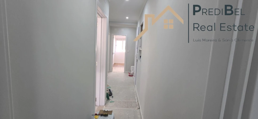 Apartamento T3 para Venda em Águas Livres Foto 21