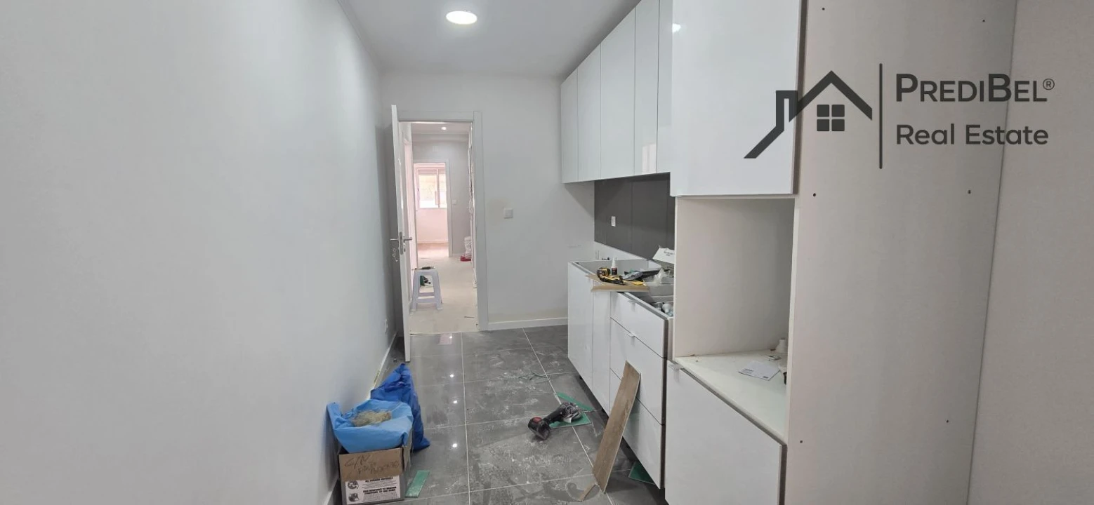 Apartamento T3 para Venda em Águas Livres Foto 15