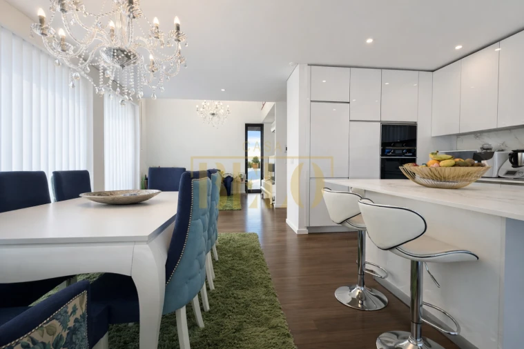 Moradia T3 para Venda em Valongo Foto 11