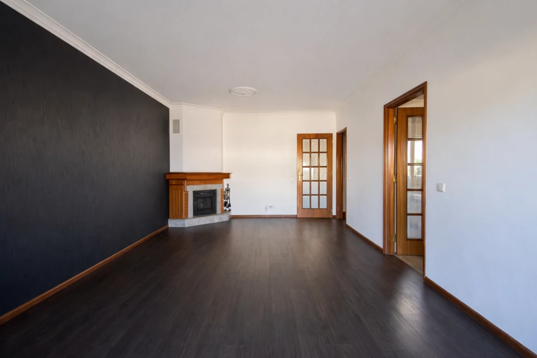 Apartamento T2 para Venda em Nogueira e Silva Escura Foto 9