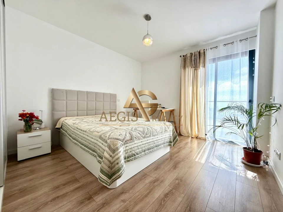 Apartamento T2 para Venda em Caniço Foto 14