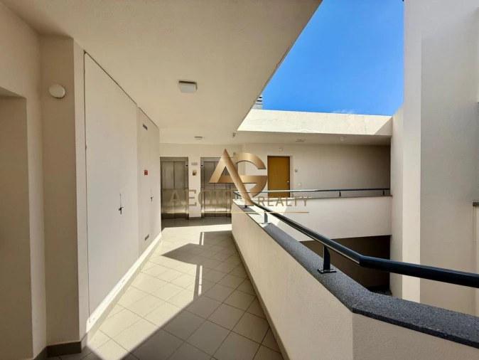 Apartamento T2 para Venda em Caniço Foto 19