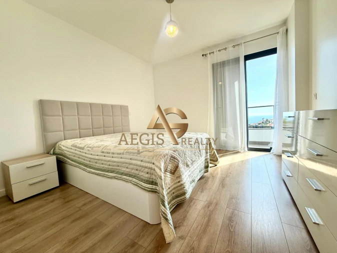 Apartamento T2 para Venda em Caniço Foto 17