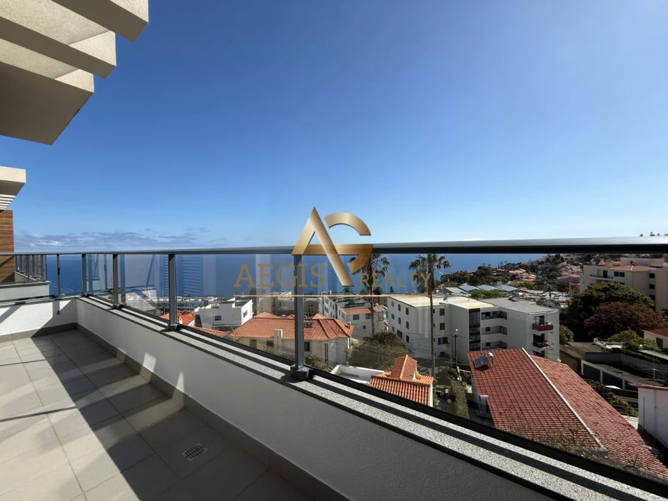Apartamento T2 para Venda em Caniço Foto 1