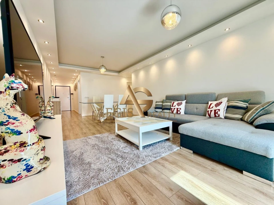 Apartamento T2 para Venda em Caniço Foto 10