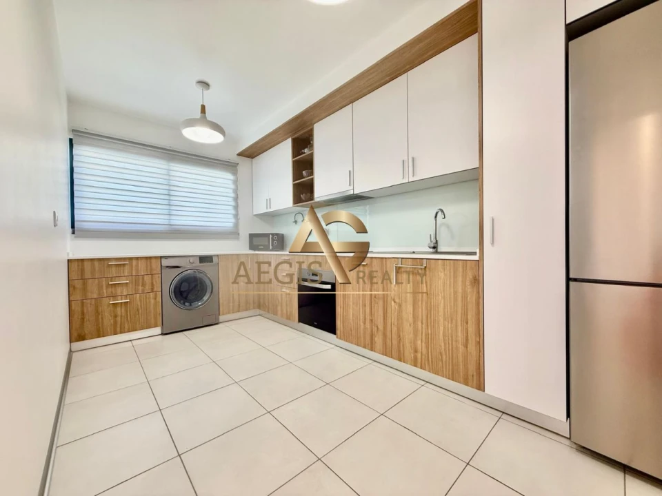 Apartamento T2 para Venda em Caniço Foto 9