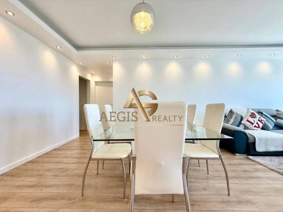 Apartamento T2 para Venda em Caniço Foto 7