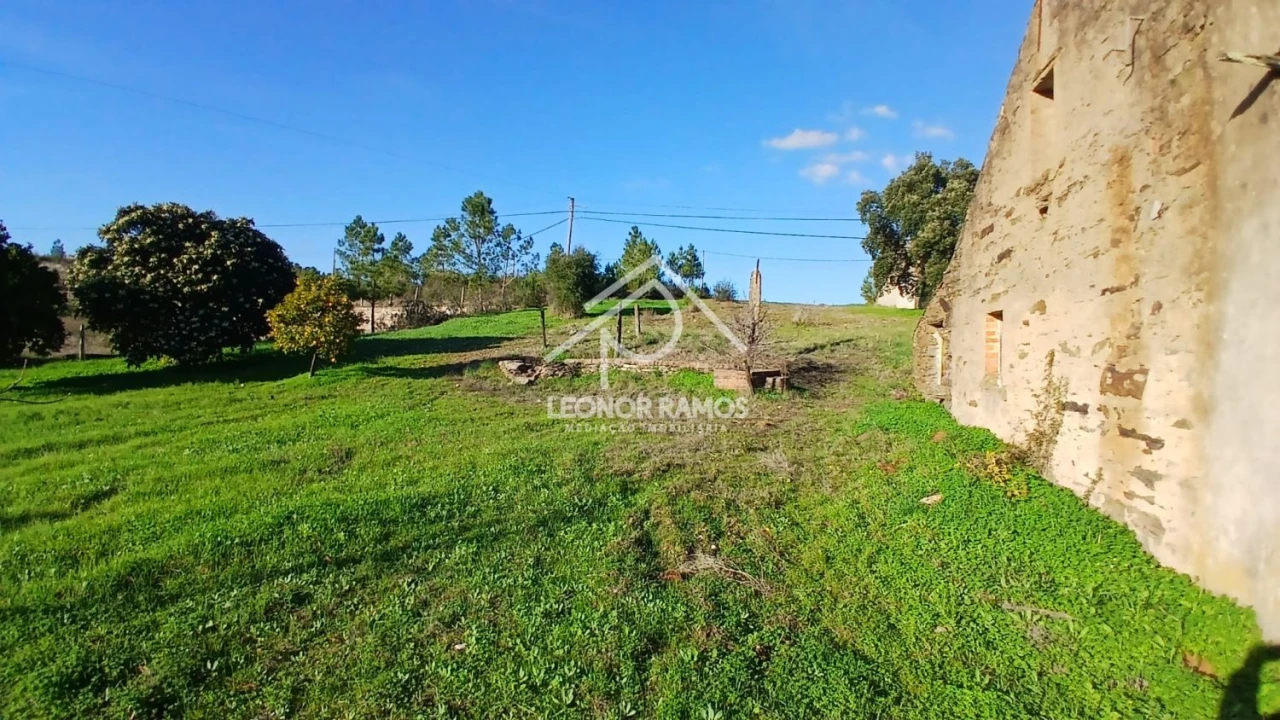 Moradia T1 para Venda em Sarzedas Foto 10