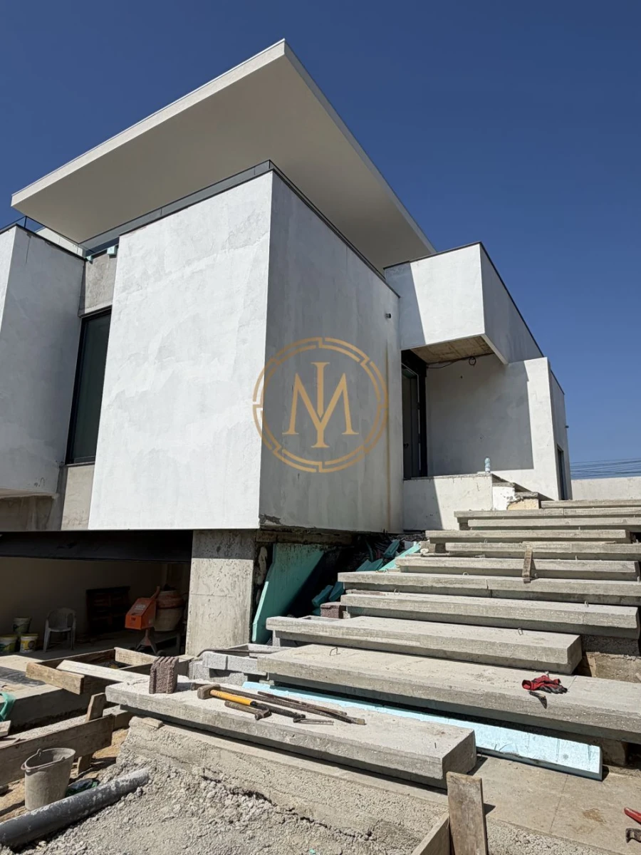 Moradia T4 para Venda em Canidelo Foto 3