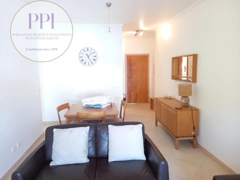 Apartamento T2 para Venda em Budens Foto 2