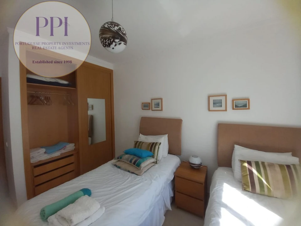 Apartamento T2 para Venda em Budens Foto 7