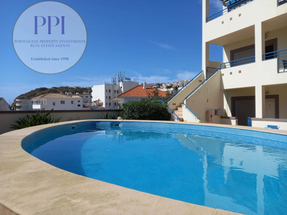 Apartamento T2 para Venda em Budens Foto 1