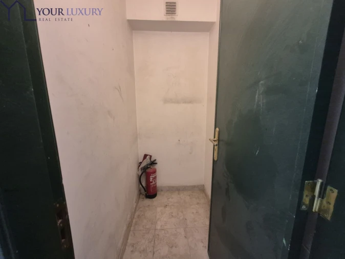 Loja para Arrendamento em Encosta do Sol Foto 6