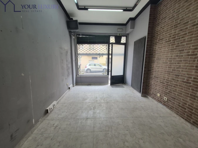 Loja para Arrendamento em Encosta do Sol Foto 16