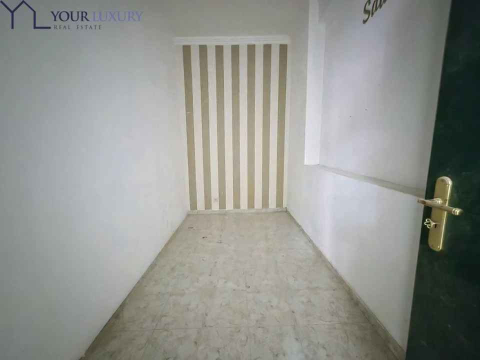 Loja para Arrendamento em Encosta do Sol Foto 13