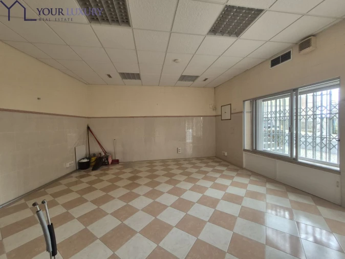 Loja para Arrendamento em Queluz e Belas Foto 8