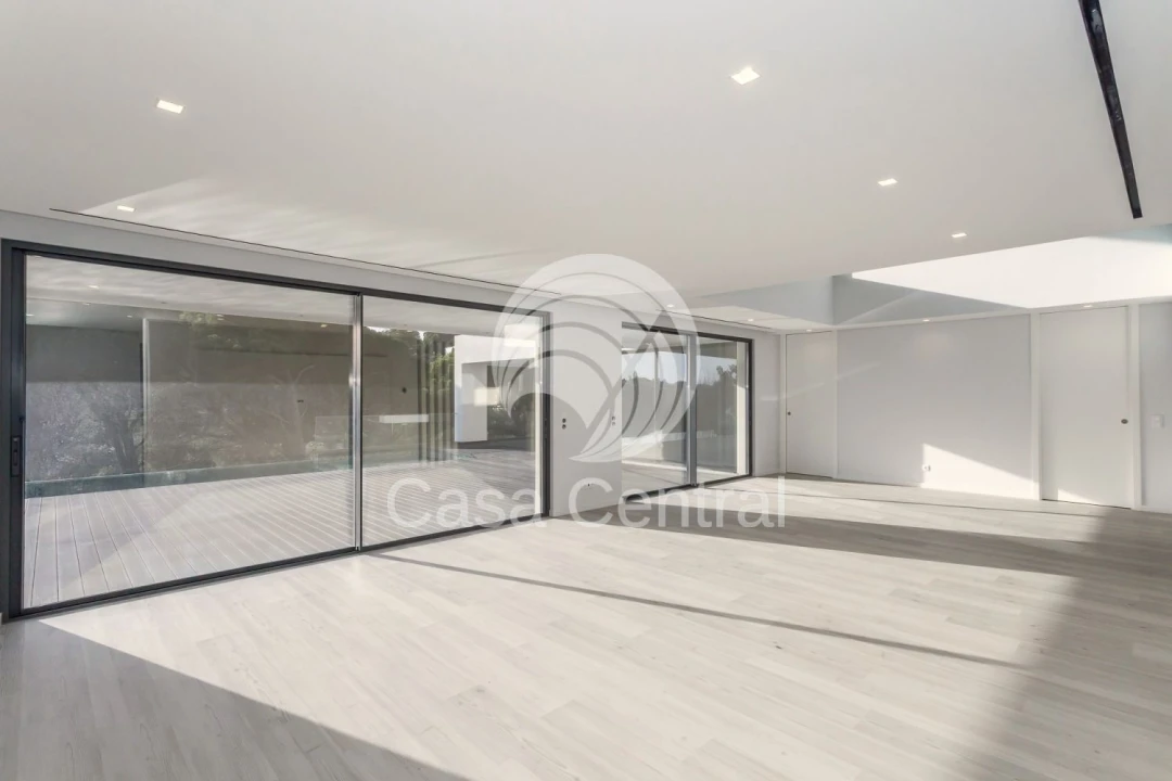 Moradia T5 para Venda em Alcabideche Foto 8