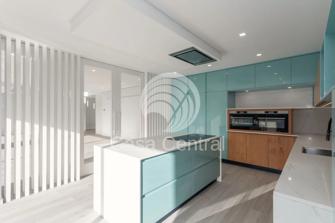 Moradia T5 para Venda em Alcabideche Foto 12