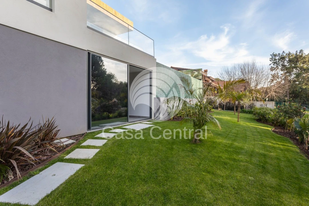 Moradia T5 para Venda em Alcabideche Foto 54