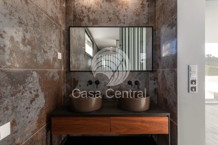 Moradia T5 para Venda em Alcabideche Foto 25