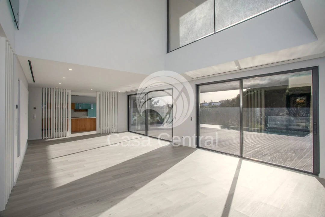 Moradia T5 para Venda em Alcabideche Foto 5