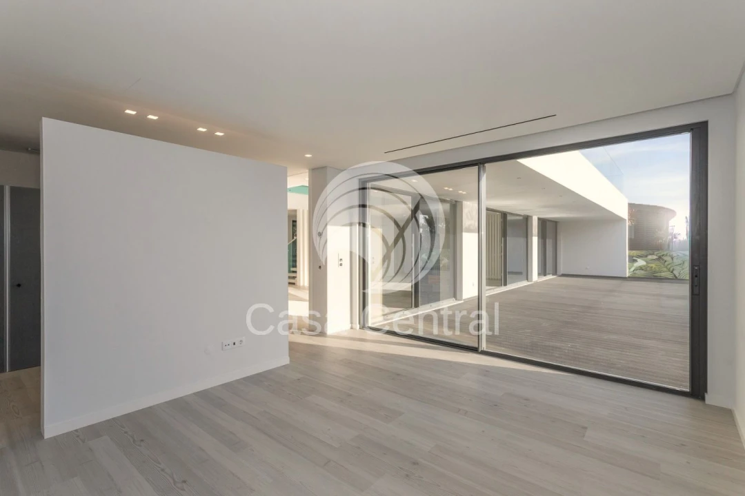 Moradia T5 para Venda em Alcabideche Foto 20