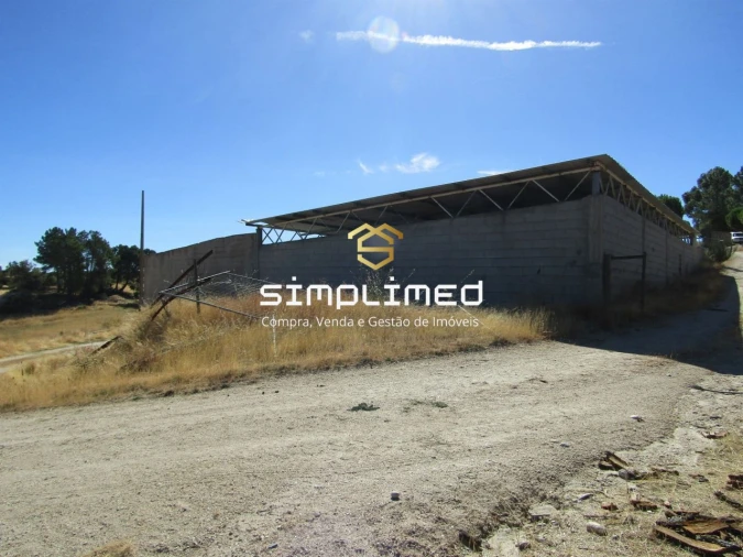 Quinta T0 para Venda em Orjais Foto 27