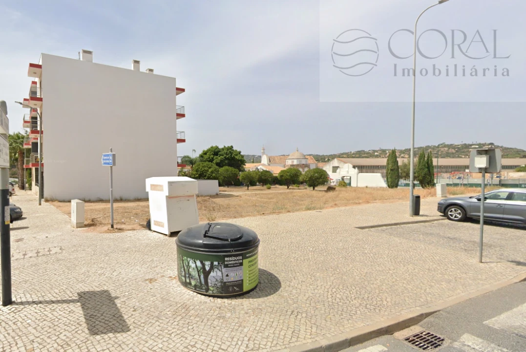 Apartamento T3 para Venda em Loule (São Sebastião) Foto 5