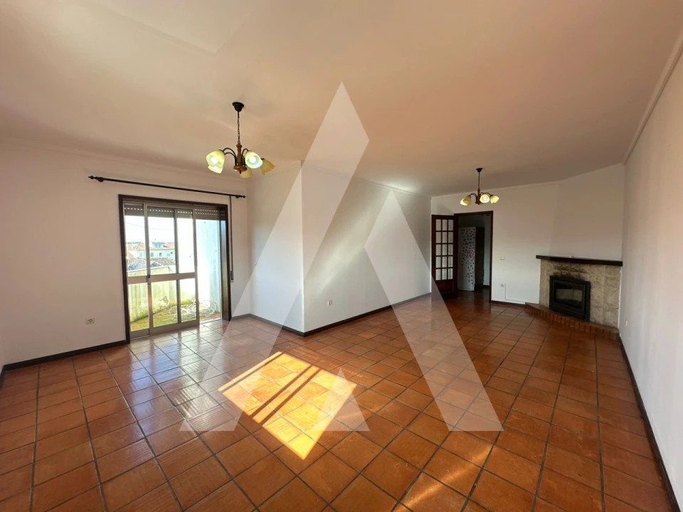 Apartamento T3 para Venda em Arcos e Mogofores Foto 1