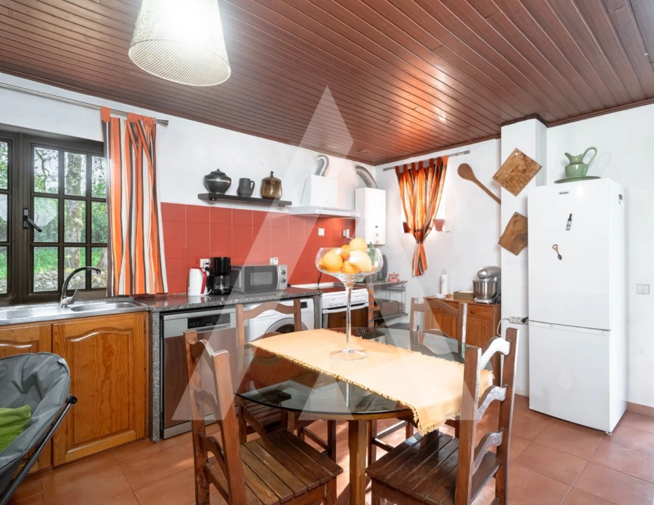 Moradia T2 para Venda em Vacariça Foto 3