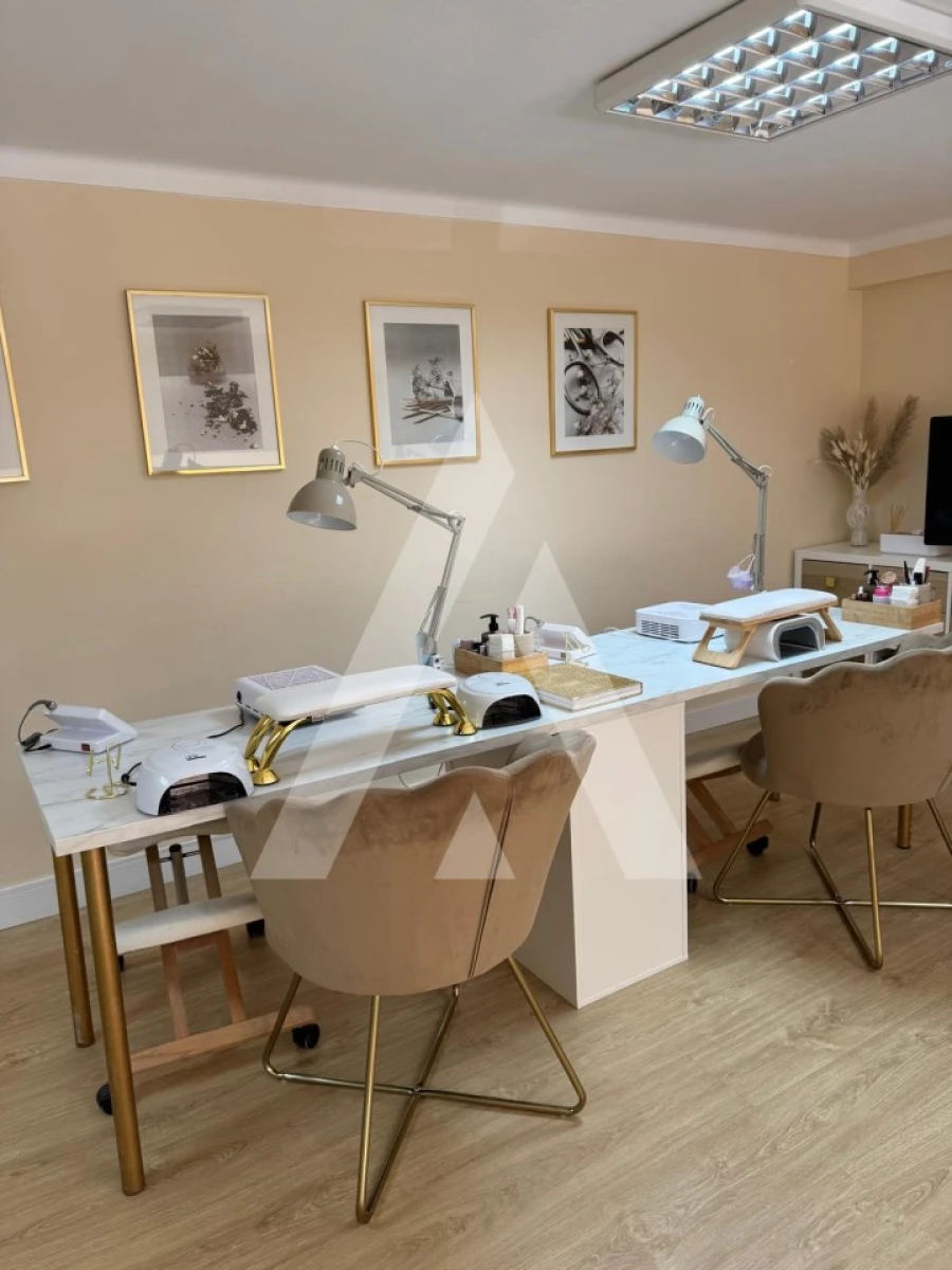 Negócio para Cedência de Quotas em Glória e Vera Cruz