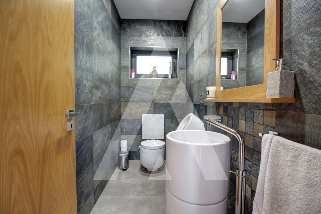 Moradia T4 para Venda em Bustos, Troviscal e Mamarrosa Foto 18