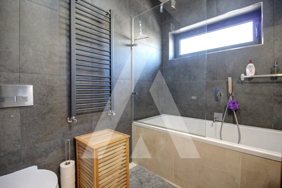 Moradia T4 para Venda em Bustos, Troviscal e Mamarrosa Foto 25