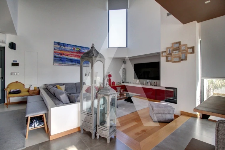 Moradia T4 para Venda em Bustos, Troviscal e Mamarrosa Foto 4