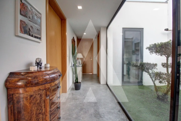 Moradia T4 para Venda em Bustos, Troviscal e Mamarrosa Foto 30