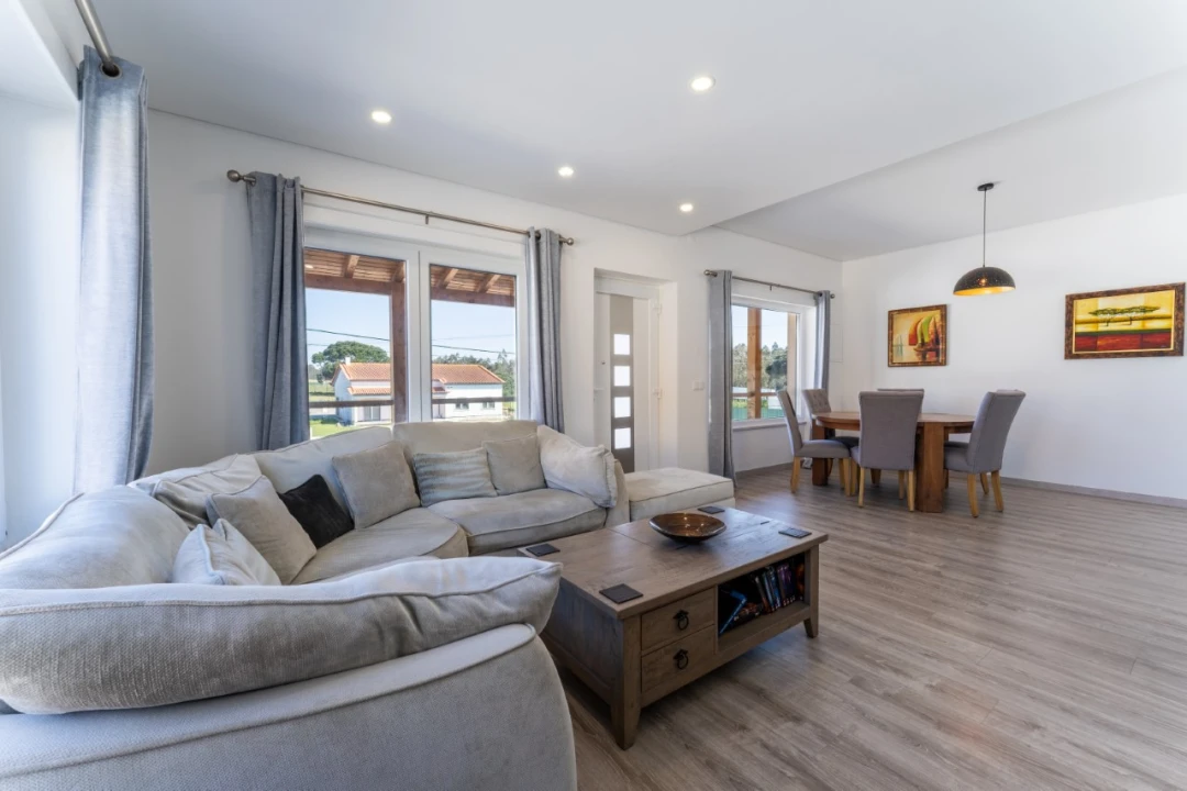 Moradia T3 para Venda em Nadadouro Foto 1