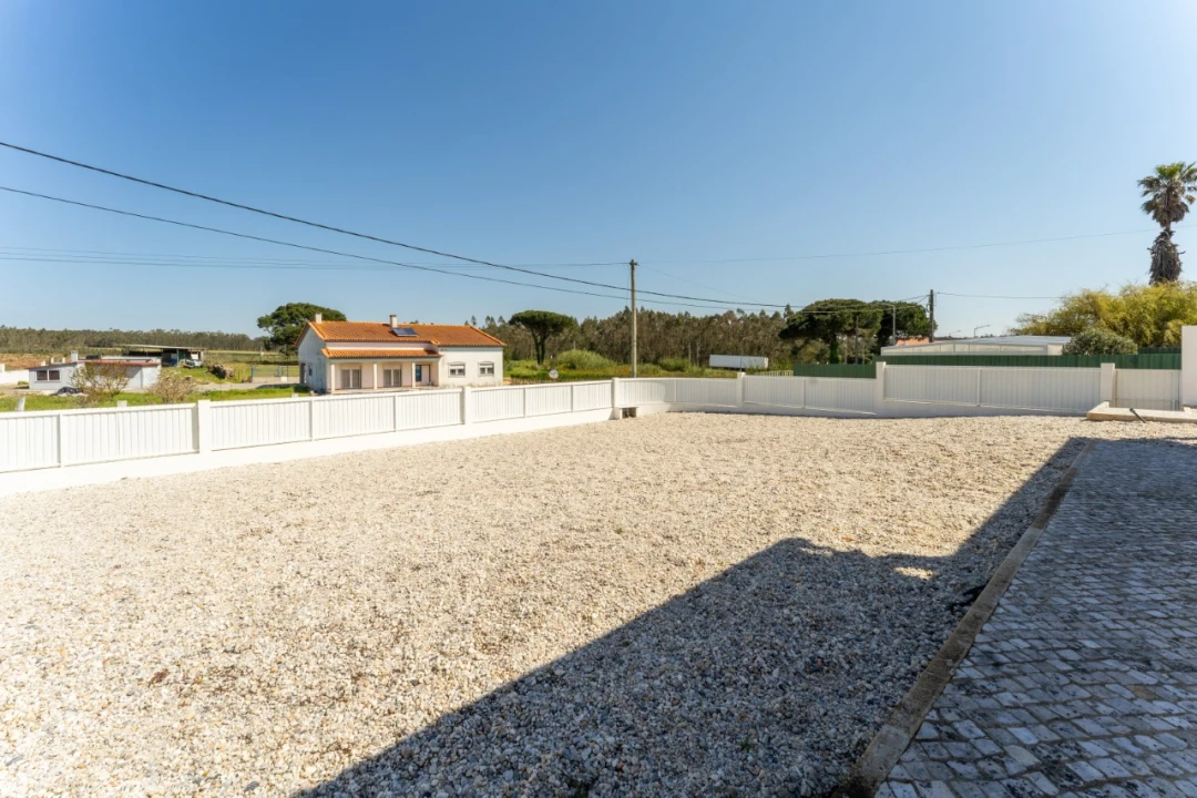 Moradia T3 para Venda em Nadadouro Foto 31