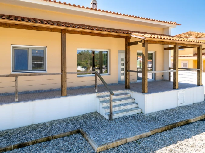 Moradia T3 para Venda em Nadadouro Foto 28