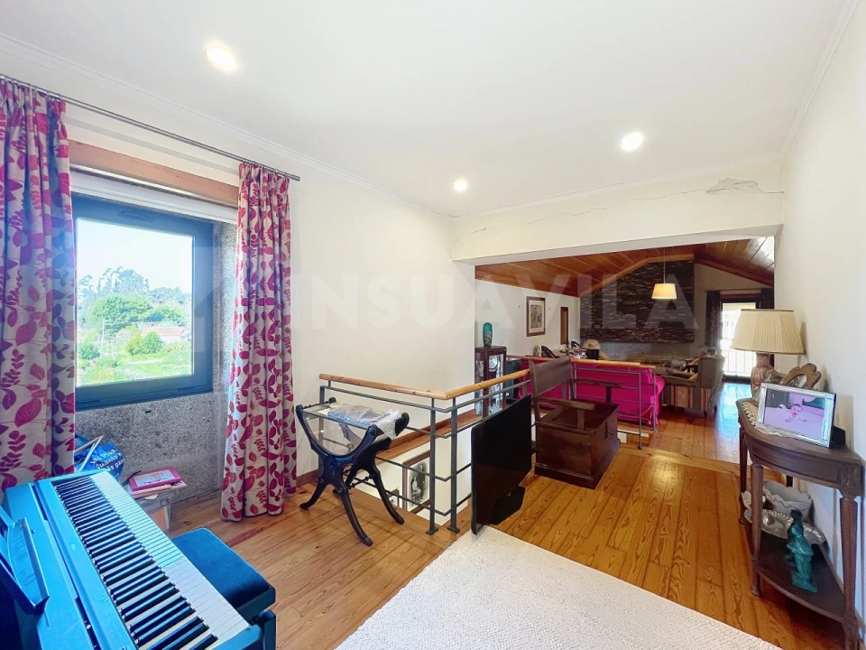 Moradia T5 para Venda em Gondar e Orbacém Foto 21