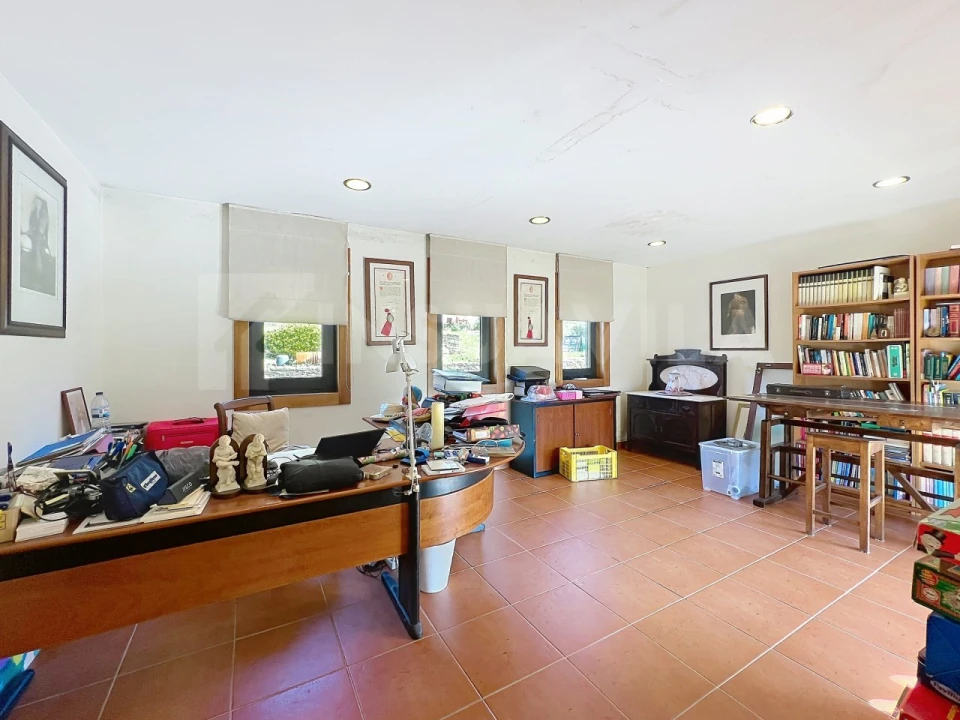 Moradia T5 para Venda em Gondar e Orbacém Foto 40