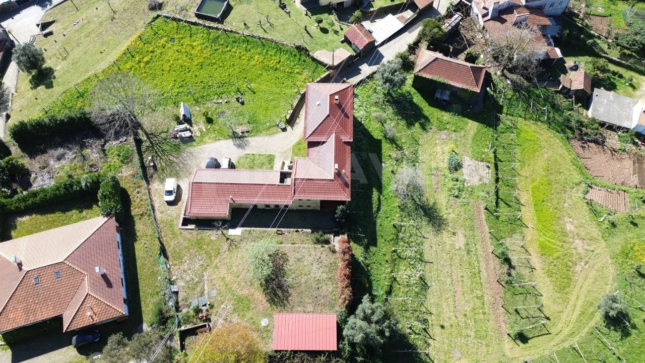 Moradia T5 para Venda em Gondar e Orbacém Foto 48