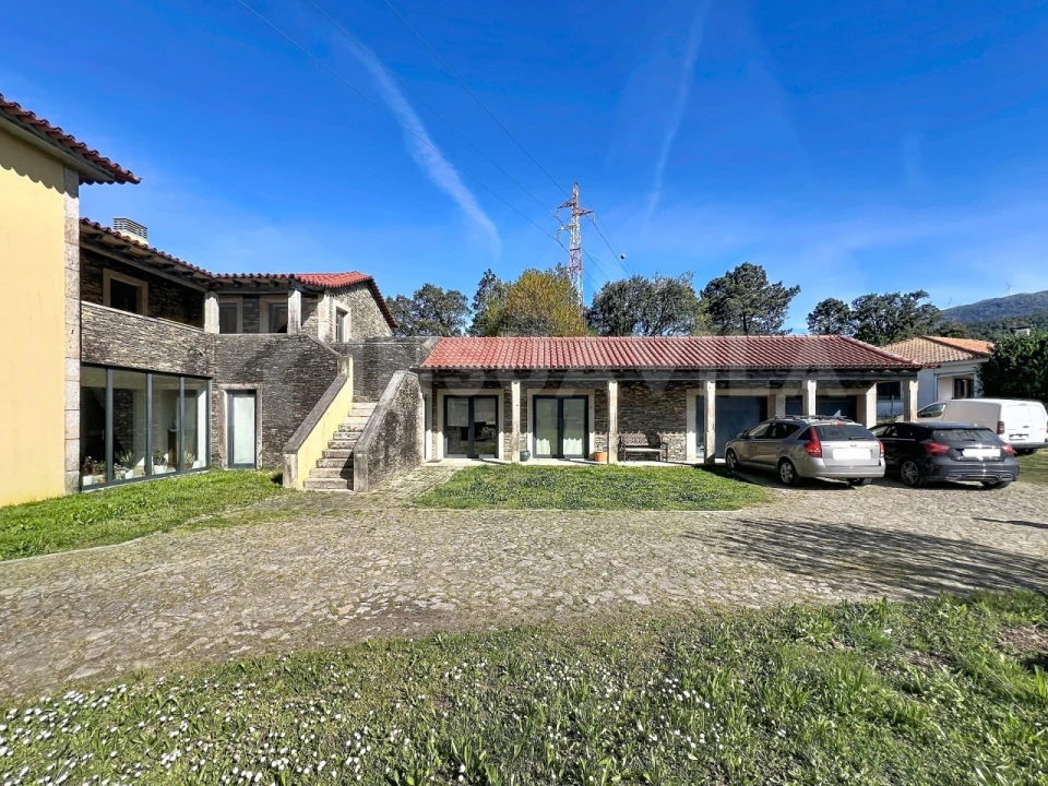 Moradia T5 para Venda em Gondar e Orbacém Foto 38