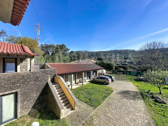 Moradia T5 para Venda em Gondar e Orbacém Foto 3