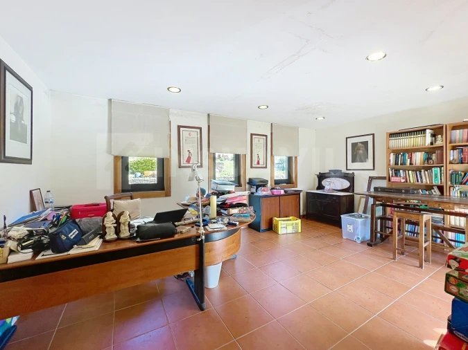 Moradia T5 para Venda em Gondar e Orbacém Foto 40