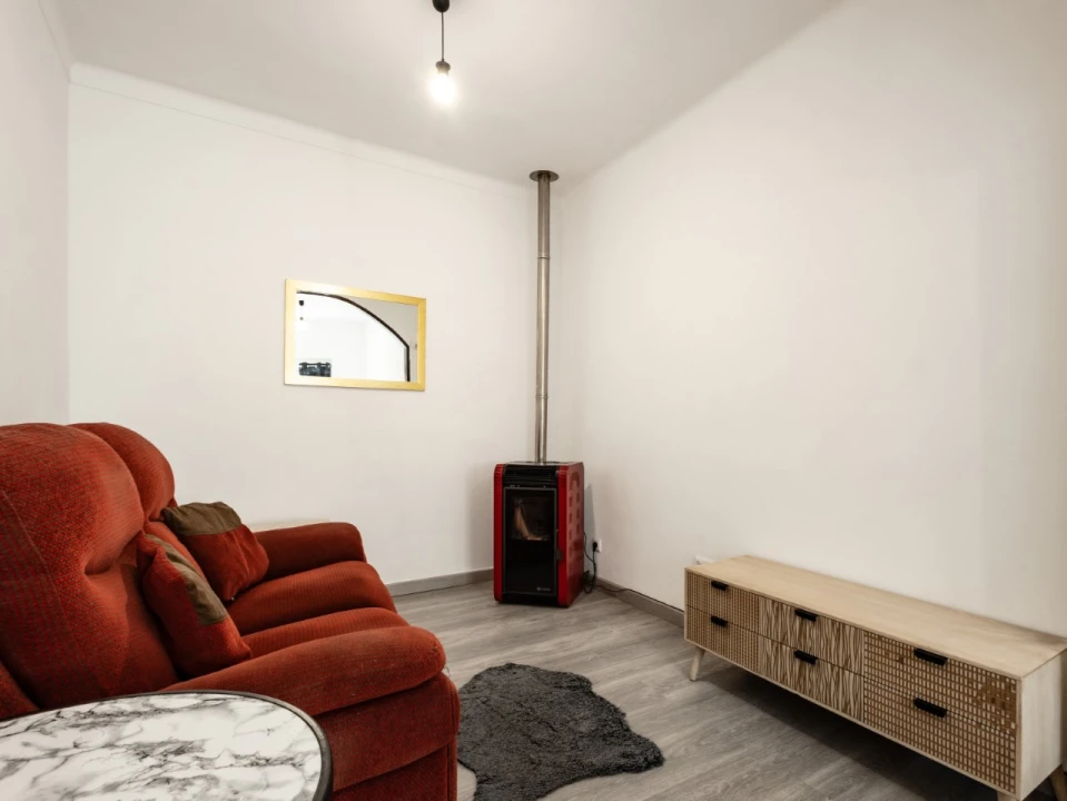 Moradia T2 para Venda em Maiorca Foto 1